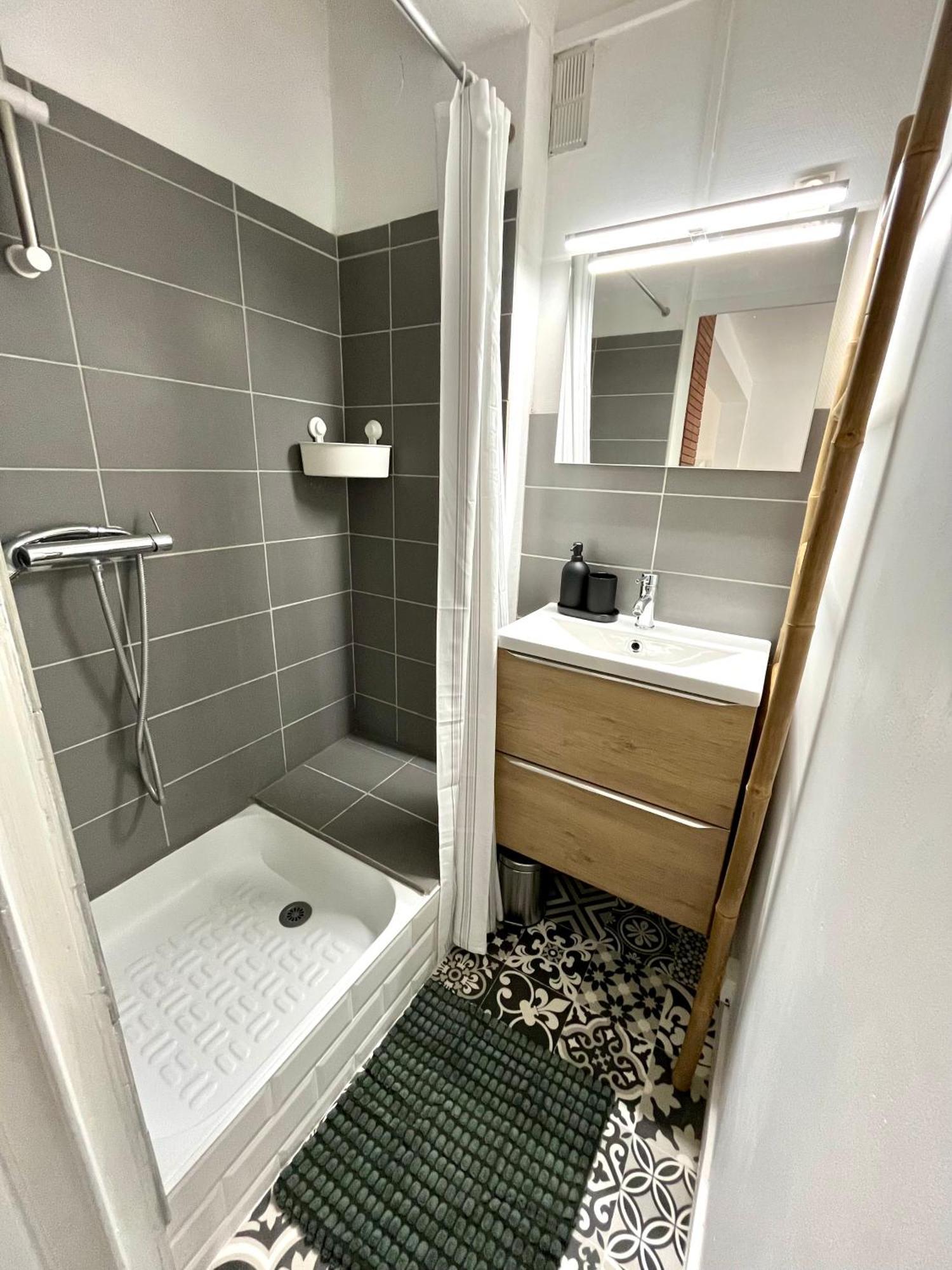 Appartement Victoria أورلييو المظهر الخارجي الصورة